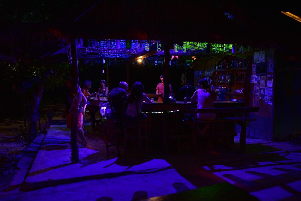 Jungle Republic Hostel Koh Rong Sanloem Εξωτερικό φωτογραφία